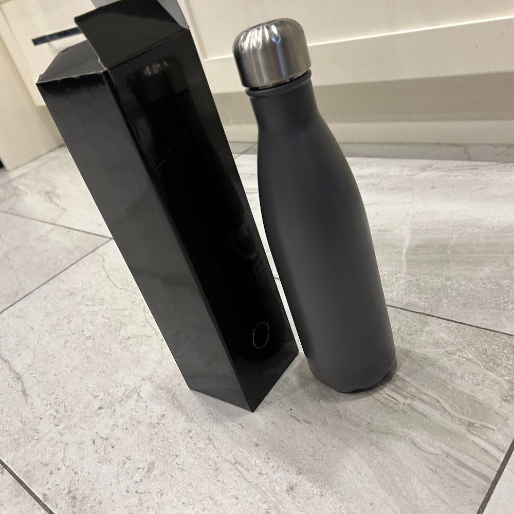 **FREE w PURCHASE** BLACK DRINKING BOTTLE 12 X 3 INCHES(Black)